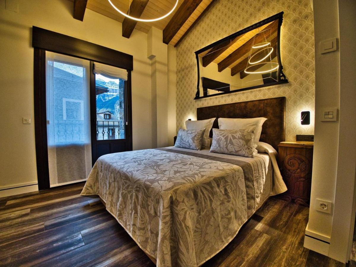 Apartamentos Valle De Ordesa-تورلا المظهر الخارجي الصورة